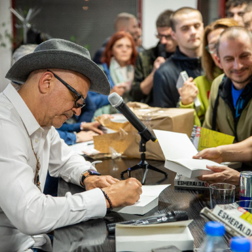 esmeralda 973 2023 41