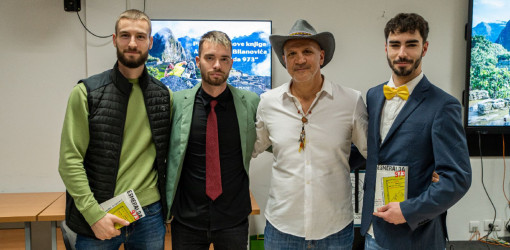 esmeralda 973 2023 49