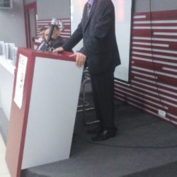 image 02e70d2c085f9f18db738adbb6f8d2377ca6897a319d501e9c3e3256cbe13481 V