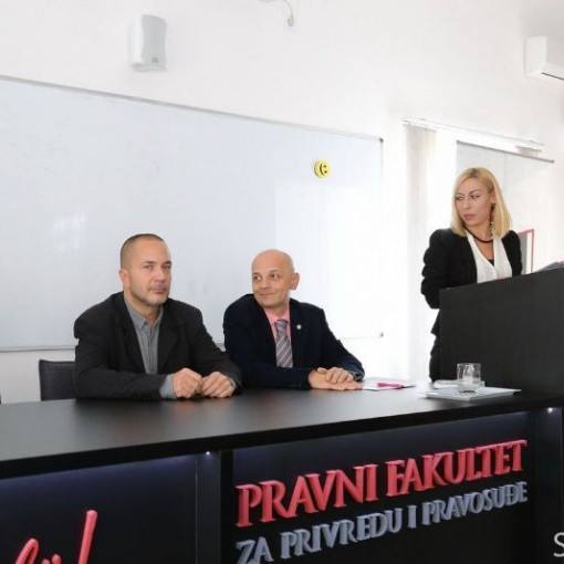 SUBOTICAcom 14Okt2016 Pravnifakultet 1131085