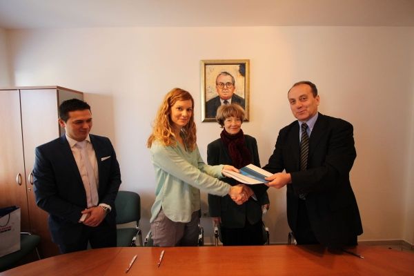 POTPISAN SPORAZUM O SARADNJI IZMEĐU UNIVERZITETA PRIVREDNA AKADEMIJA I AGENCIJE KARAVAN TRAVEL DOO BEOGRAD