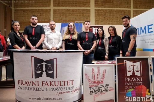 Sajam obrazovanja privukao veliki broj učenika