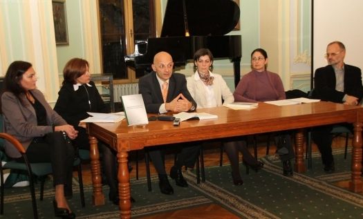 Održana tribina „Zaustavimo nasilje“